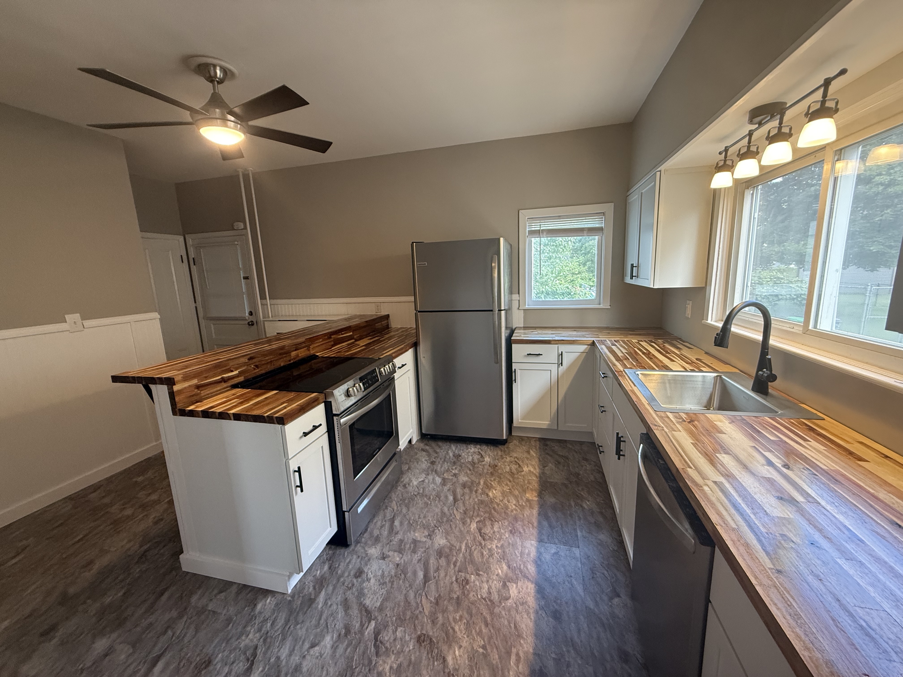 303 South Elmer Avenue - 1